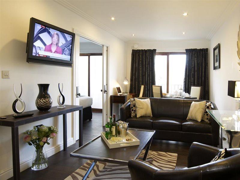 Strozzi Palace Suites By Mansley Cheltenham Exterior foto