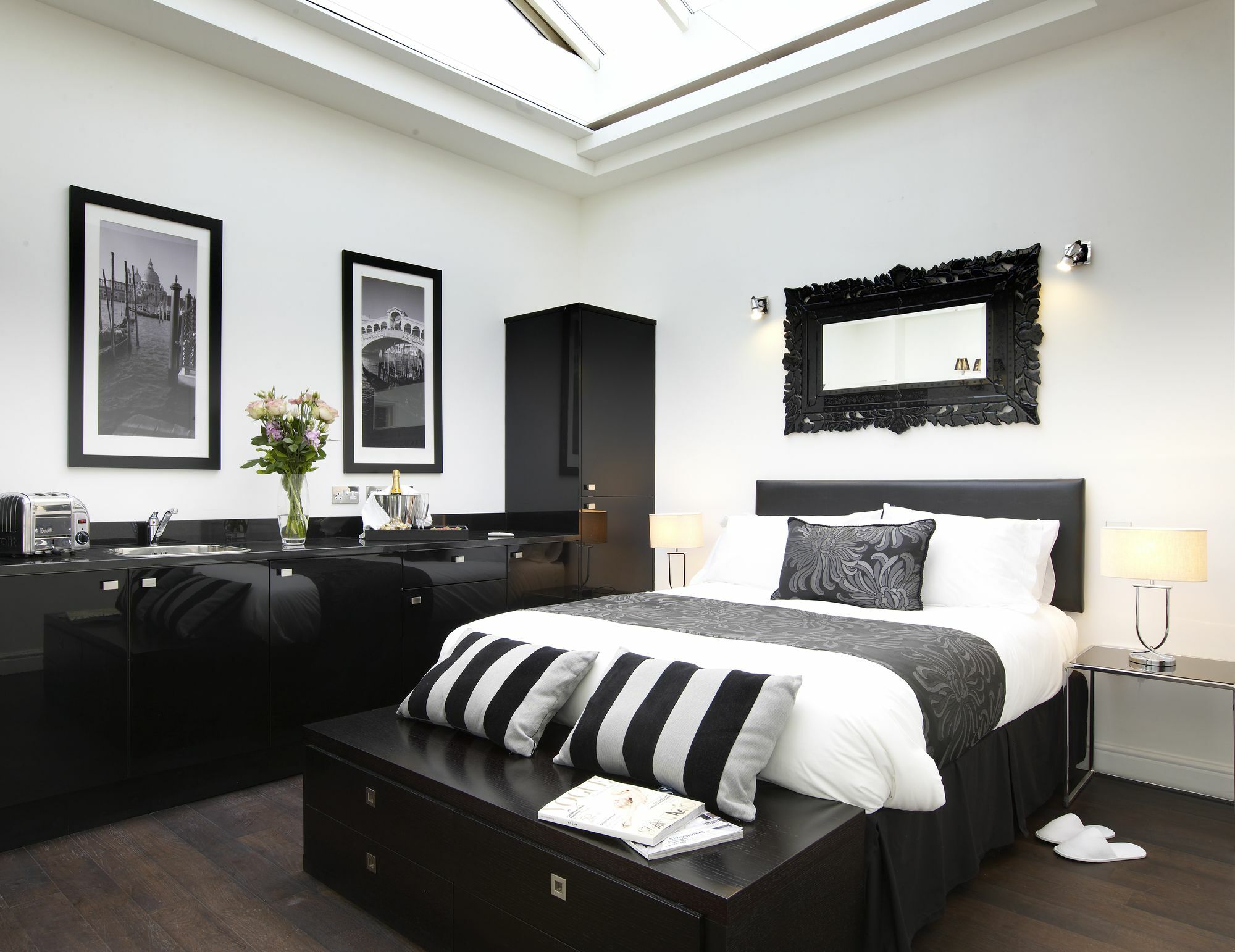 Strozzi Palace Suites By Mansley Cheltenham Exterior foto
